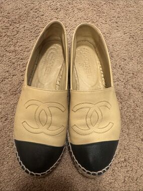 CHANEL Beige and Black Leather Espadrilles with CC Logo